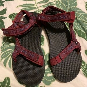 teva sandals